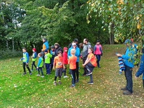 Náhled fotogalerie: KRAJSKÝ PŘEBOR V KROSU 16.10.2021 - NOVÉ MĚSTO NAD METUJÍ