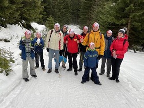 Náhled fotogalerie: VÝSTUP NA SNĚŽKU 19.12.2021