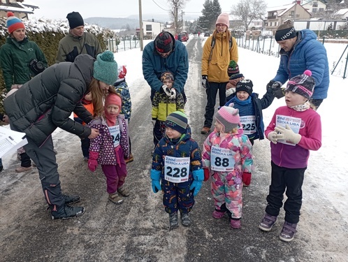 Náhled fotogalerie: 8. ZBL Běh Kvíčalou 15. 2. 2025