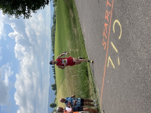 Náhled fotogalerie: MČR veteránů v běhu do vrchu Náchod Dobrošov 29.6.2025