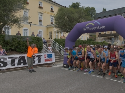Náhled fotogalerie: Běh do vrchu Janské Lázně - Černá hora - 40. ročník 9.8.2025
